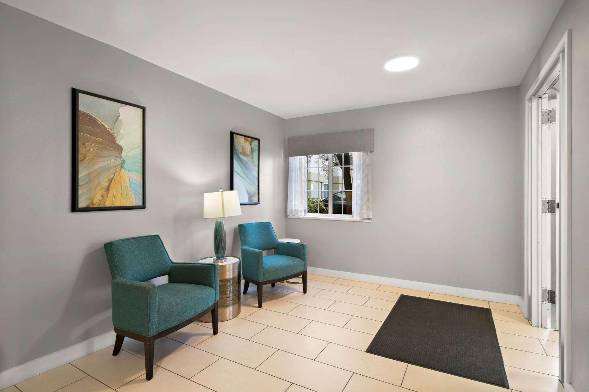Mainstay Suites Salt Lake City Fort Union Midvale Exterior foto